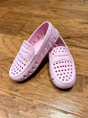 Floafers Kids Pink Loafers size 13